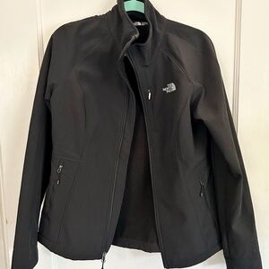 The North Face Women's Apex Barrier Soft Shell Jacket Black Size M